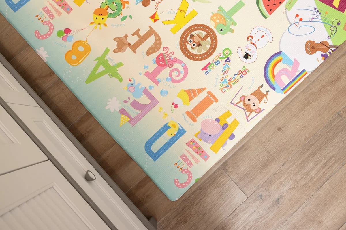 Happy Birthday Premium Oyun Matı — görsel 8