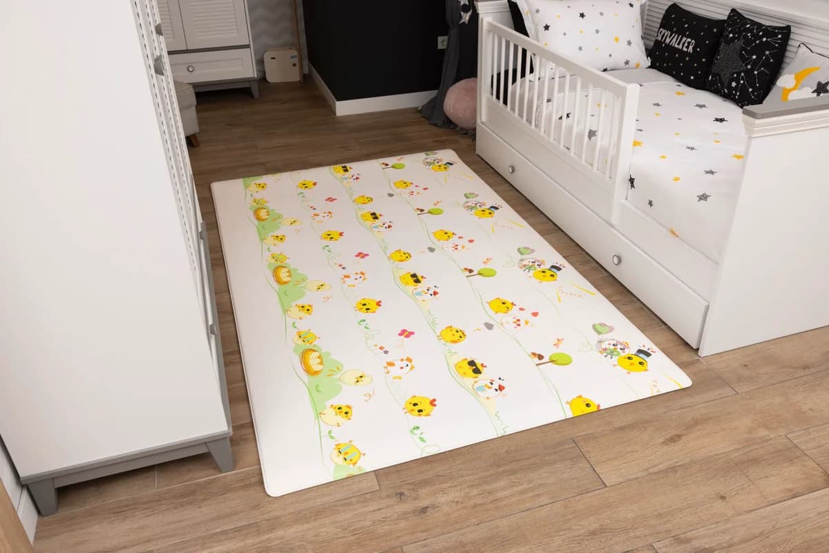 Tiny Hens Diamond Premium Oyun Matı